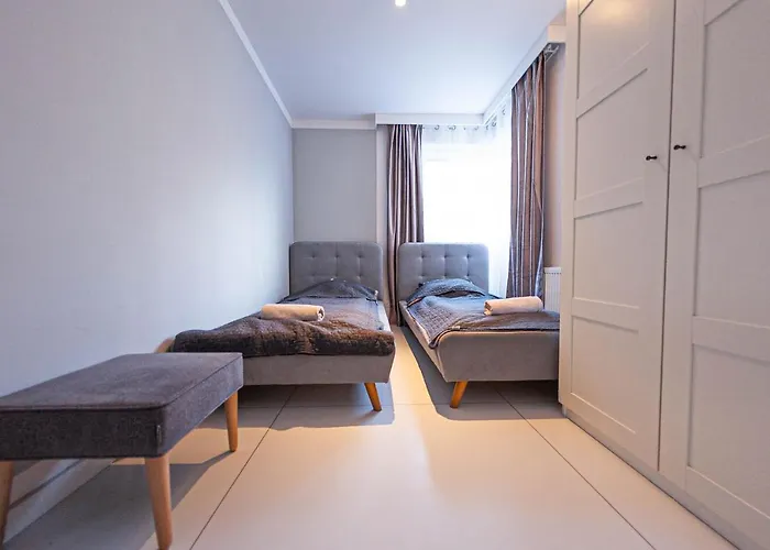 Exclusive Marina Apartment